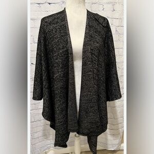 NWOT Chico's Women’s Elegant Black and Gold Knit Shawl/ Poncho Size OS